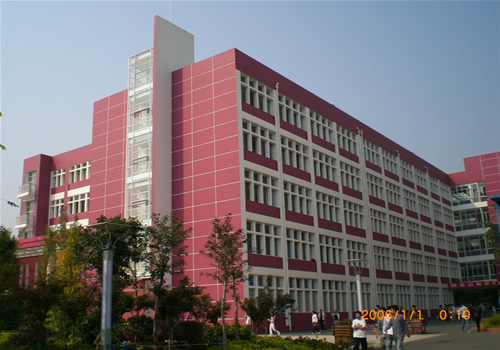云南旅游職業(yè)學院_教學大樓