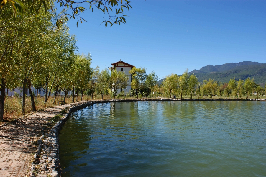 云南大學(xué)旅游文化學(xué)院——校園景觀(guān)圖(階梯)